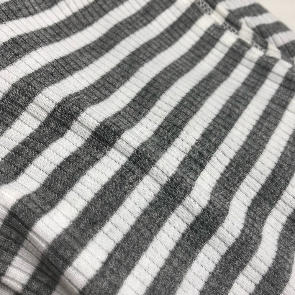 Tank top - Picture 3 of 3